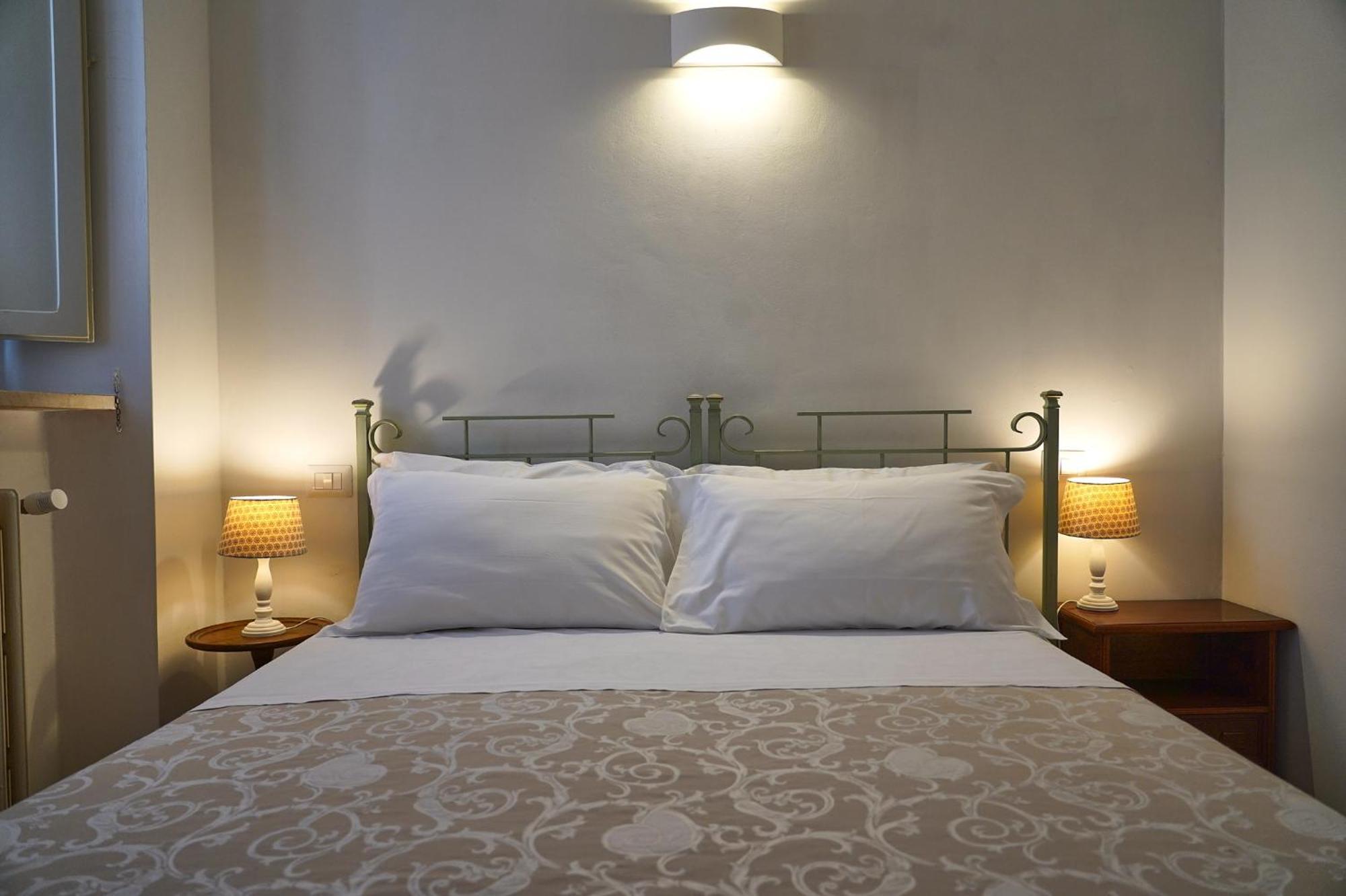 Il Monastero Di Bevagna Bed & Breakfast Exterior photo