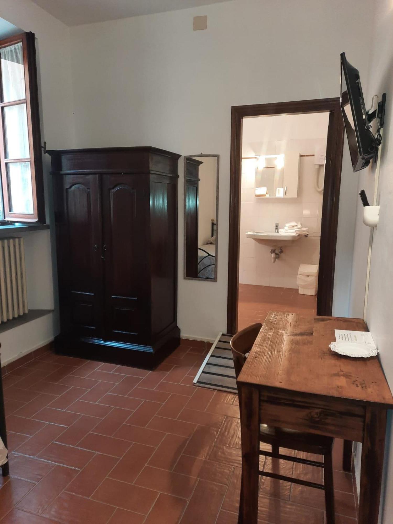Il Monastero Di Bevagna Bed & Breakfast Exterior photo